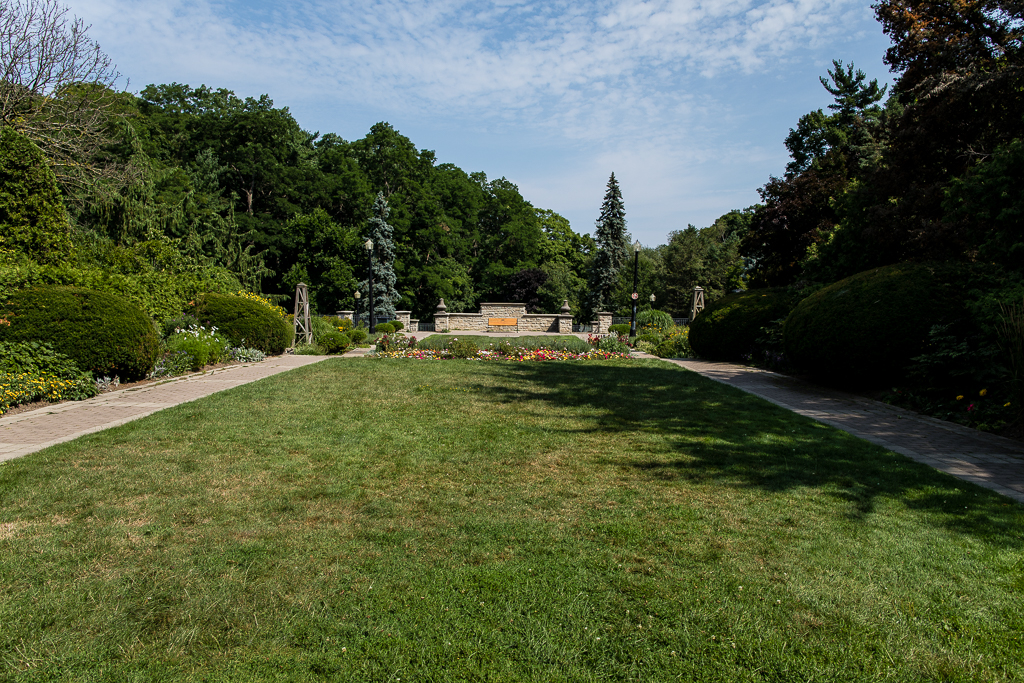 Alexander Muir Memorial Gardens TO Cityscapes